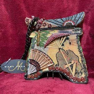Mary Frances Vintage, Collectable, Japanese Geisha Theme Pagoda Handbag.